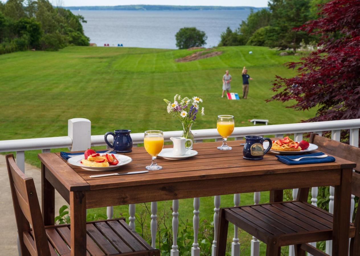 Captain Nickels Inn Searsport Екстериор снимка