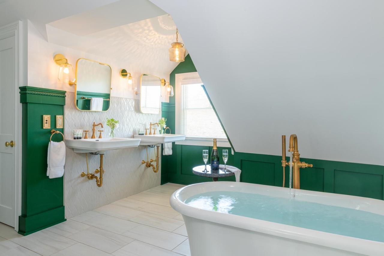 Captain Nickels Inn Searsport Екстериор снимка